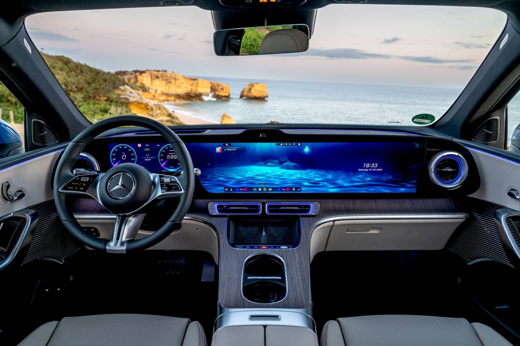 Cockpit of the electric Mercedes GLC