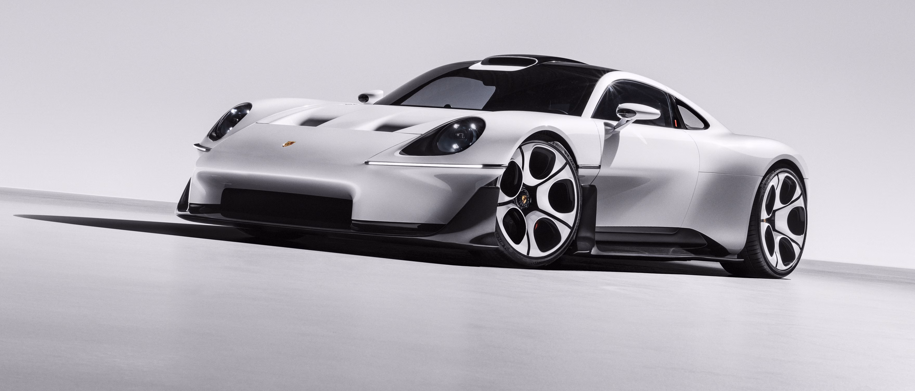 Porsche Mission S